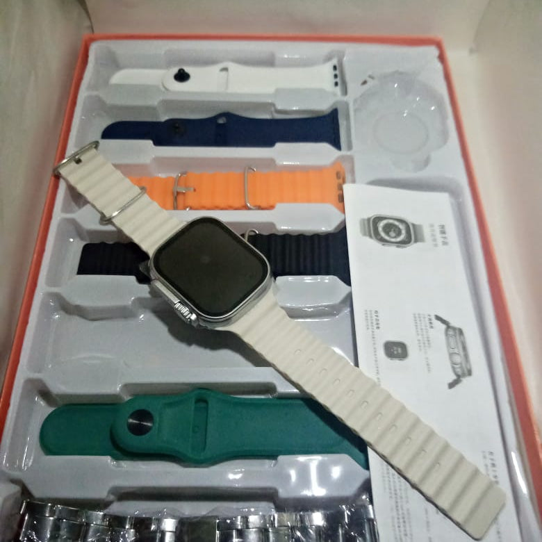 Smart Watch Ultra 7 in 1 Strap | Fitness Tracker with Heart Rate Monitor